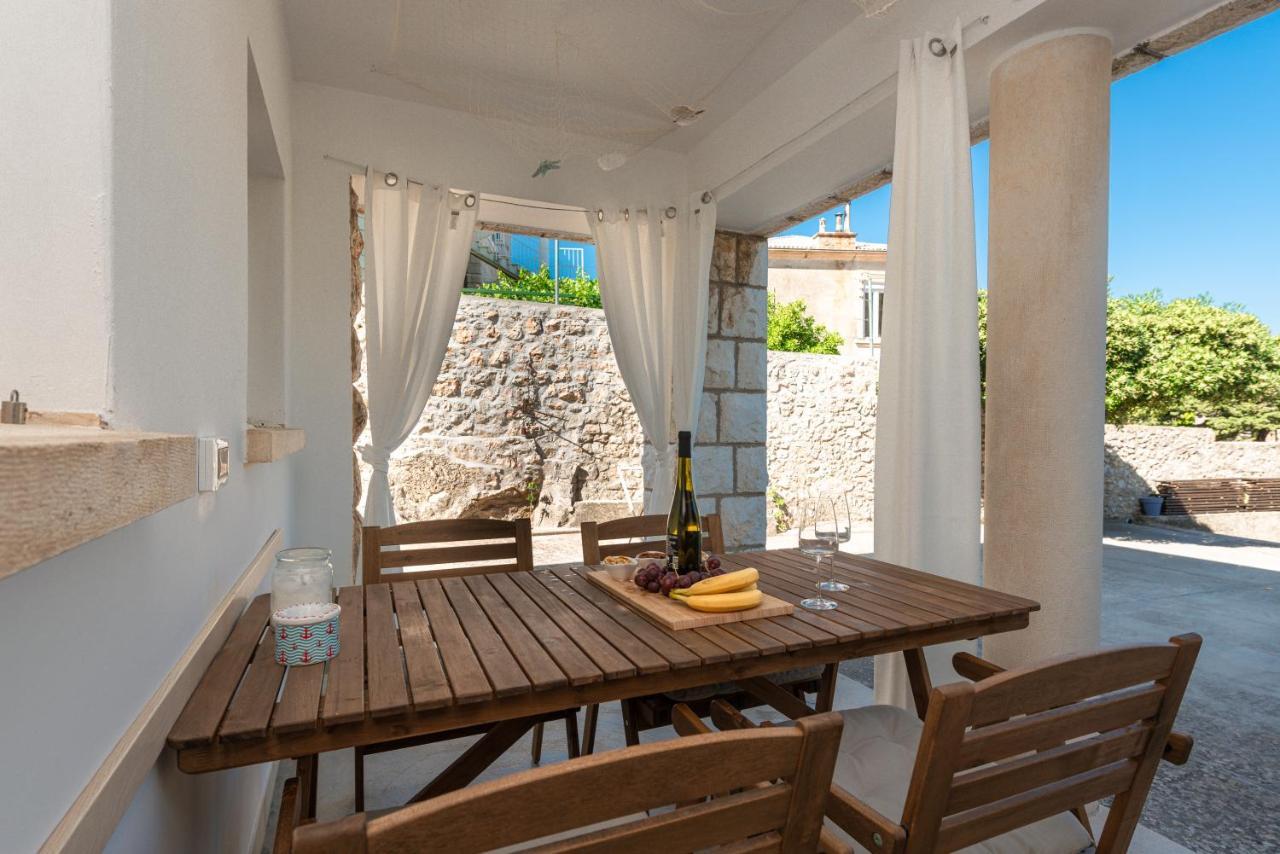 Apartament Near Old Town, Free Parking & Huge Garden