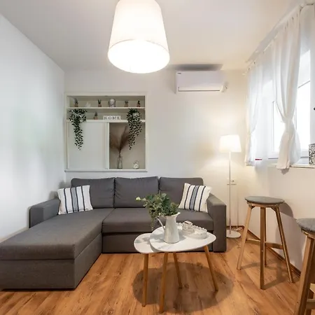 Apartment Near Old Town, Free Parking & Huge Garden Dubrovnik Exterior photo