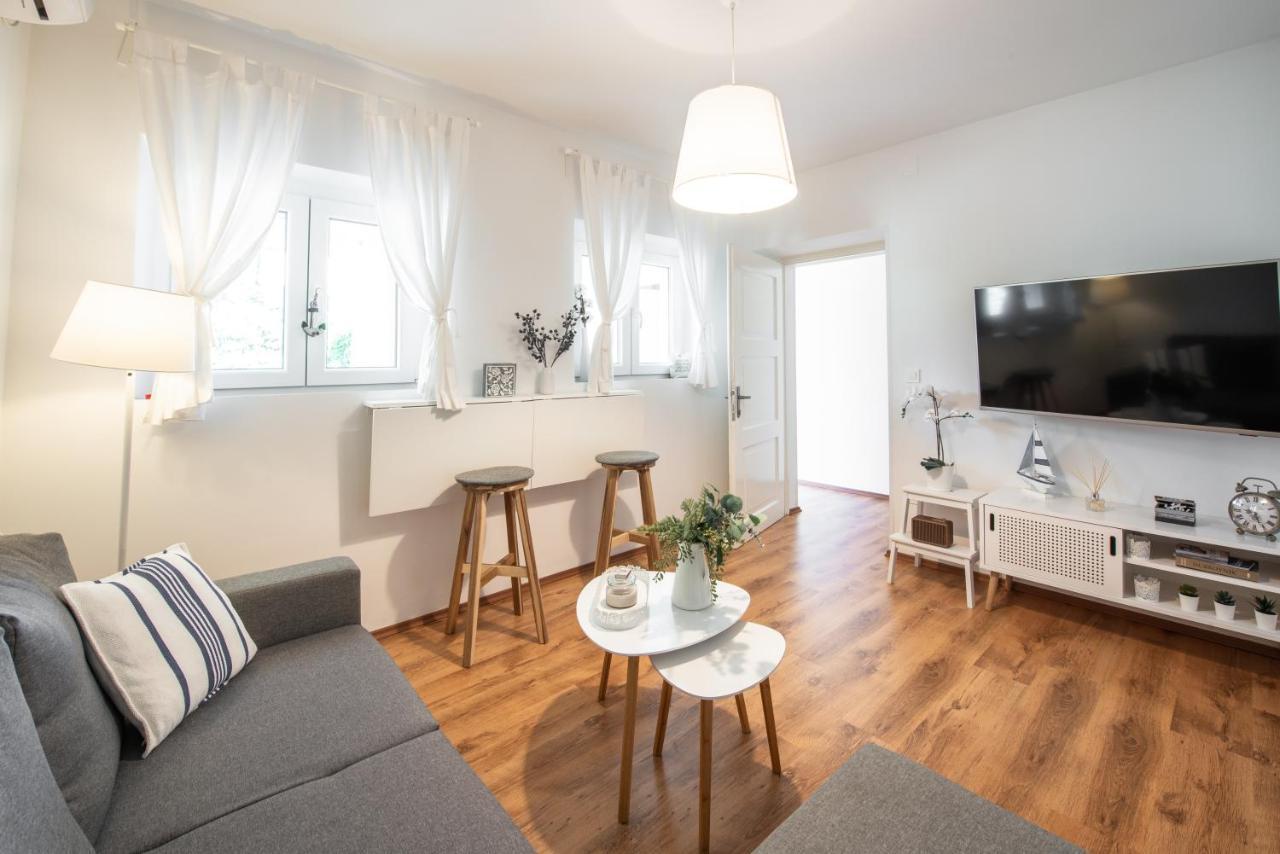 Apartment Near Old Town, Free Parking & Huge Garden Dubrovnik